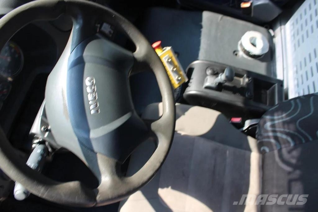 Iveco Eurocargo 100e18 +EURO 5 + HOOK SYSTEM شاحنات الرافعات الخطافية