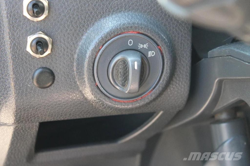 Iveco Eurocargo 100e18 +EURO 5 + HOOK SYSTEM شاحنات الرافعات الخطافية
