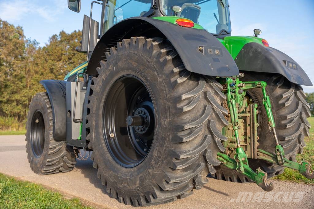 John Deere 7310 R Traktorer