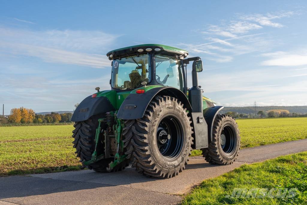 John Deere 7310 R Traktorer