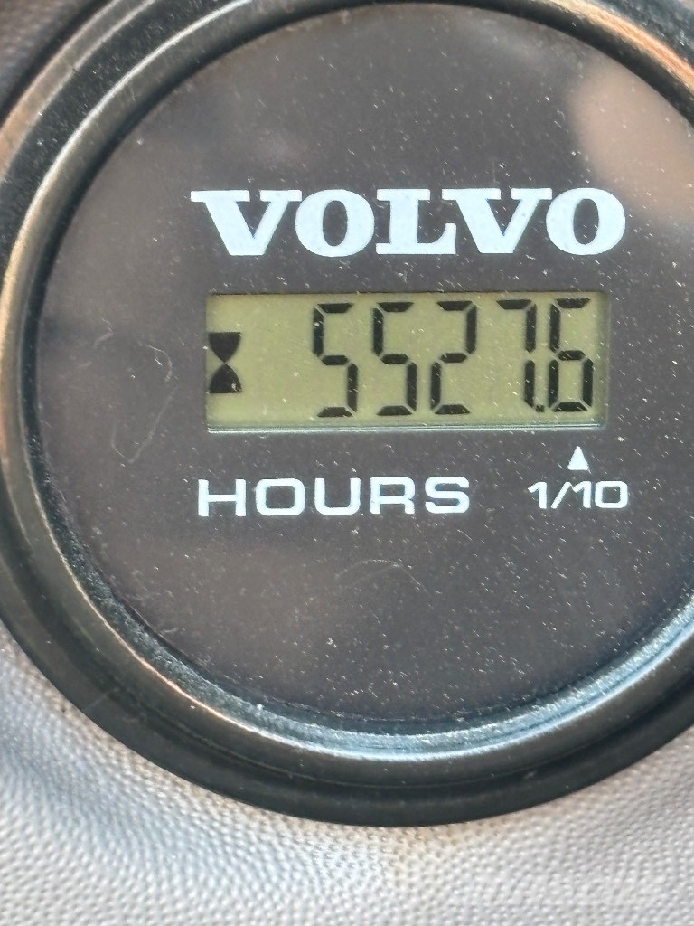 Volvo ECR 145 EL Telakaivukoneet