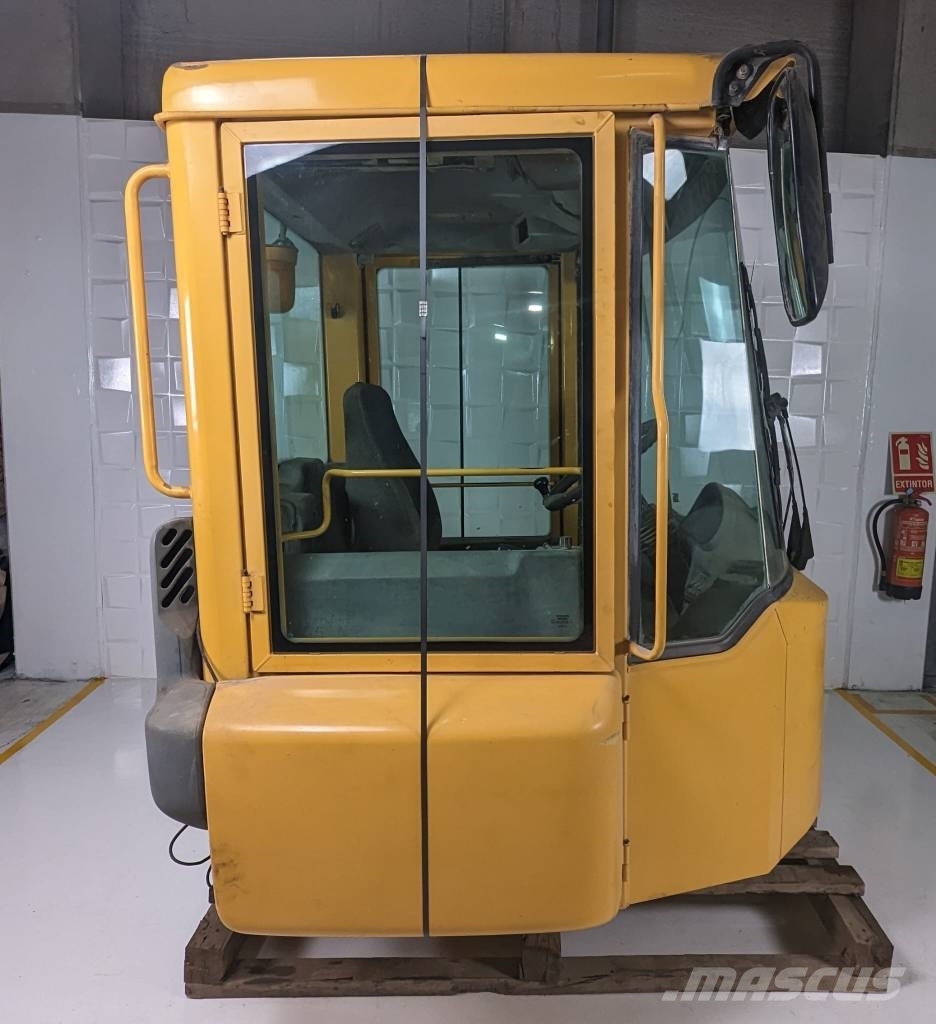 Volvo L 180 E Cab Cabines e interior máquinas construção