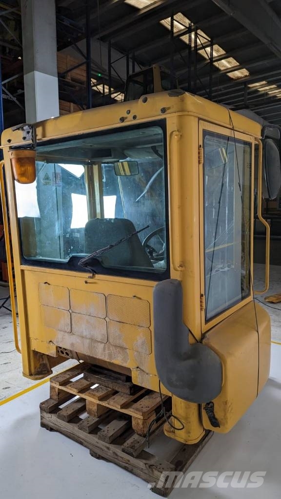 Volvo L 180 E Cab Cabines e interior máquinas construção