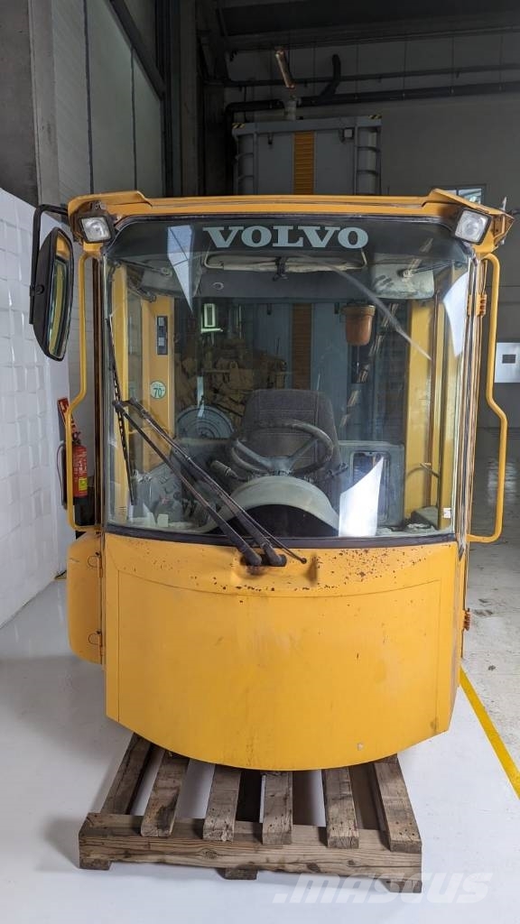Volvo L 180 E Cab Cabines e interior máquinas construção