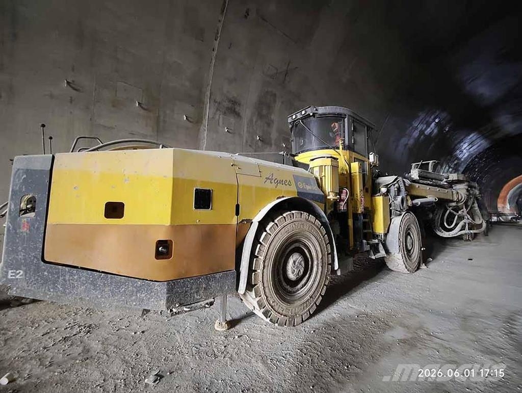Epiroc BOOMER E2C Perforadora de superficie