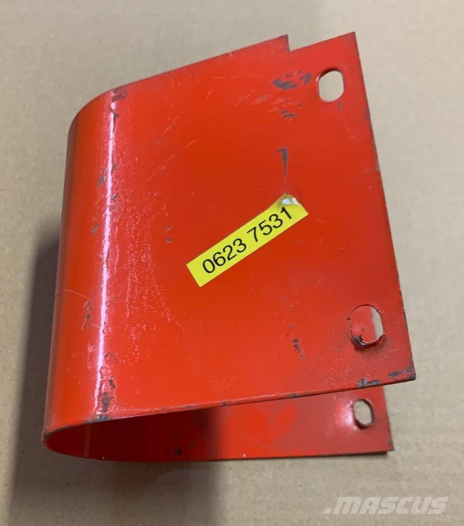 Deutz-Fahr Cover 06237531, 6237531, 0623.7531, 0623 7531 キャビン及び内装