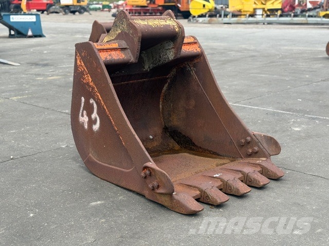 Arden Equipment USED BUCKET COMPLET 3 PCS Retroexcavadoras