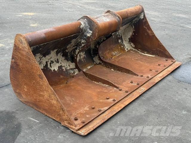 Arden Equipment USED BUCKET COMPLET 3 PCS Retroexcavadoras