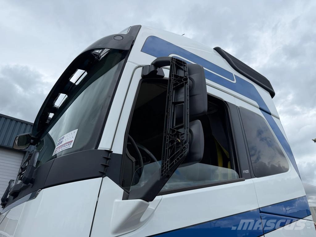 Volvo FH 16.750 6X4 Euro 5 Retarder Big Axle *Only 243 T Tegljači