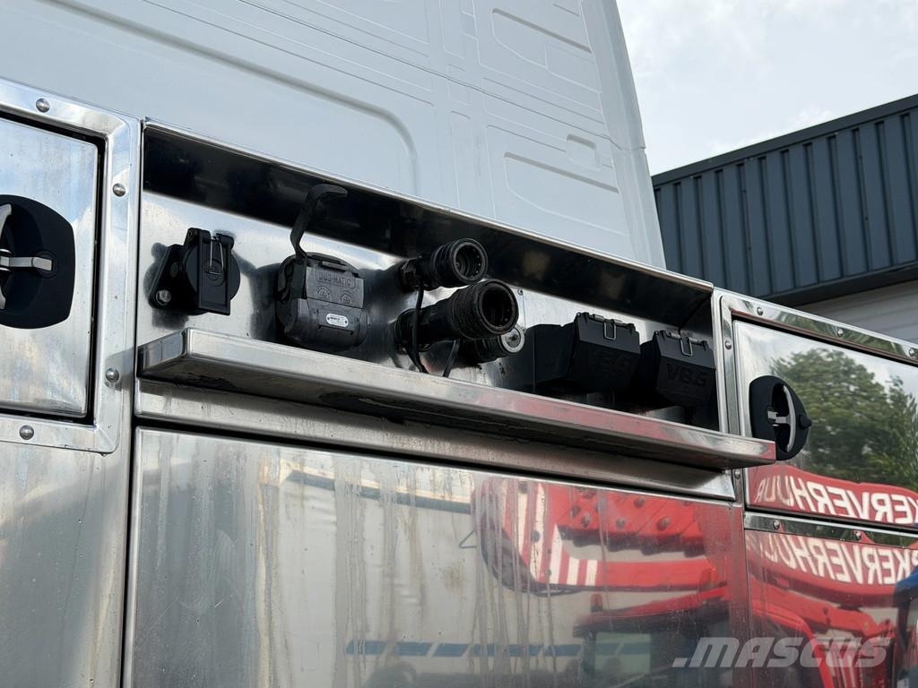Volvo FH 16.750 6X4 Euro 5 Retarder Big Axle *Only 243 T Tegljači