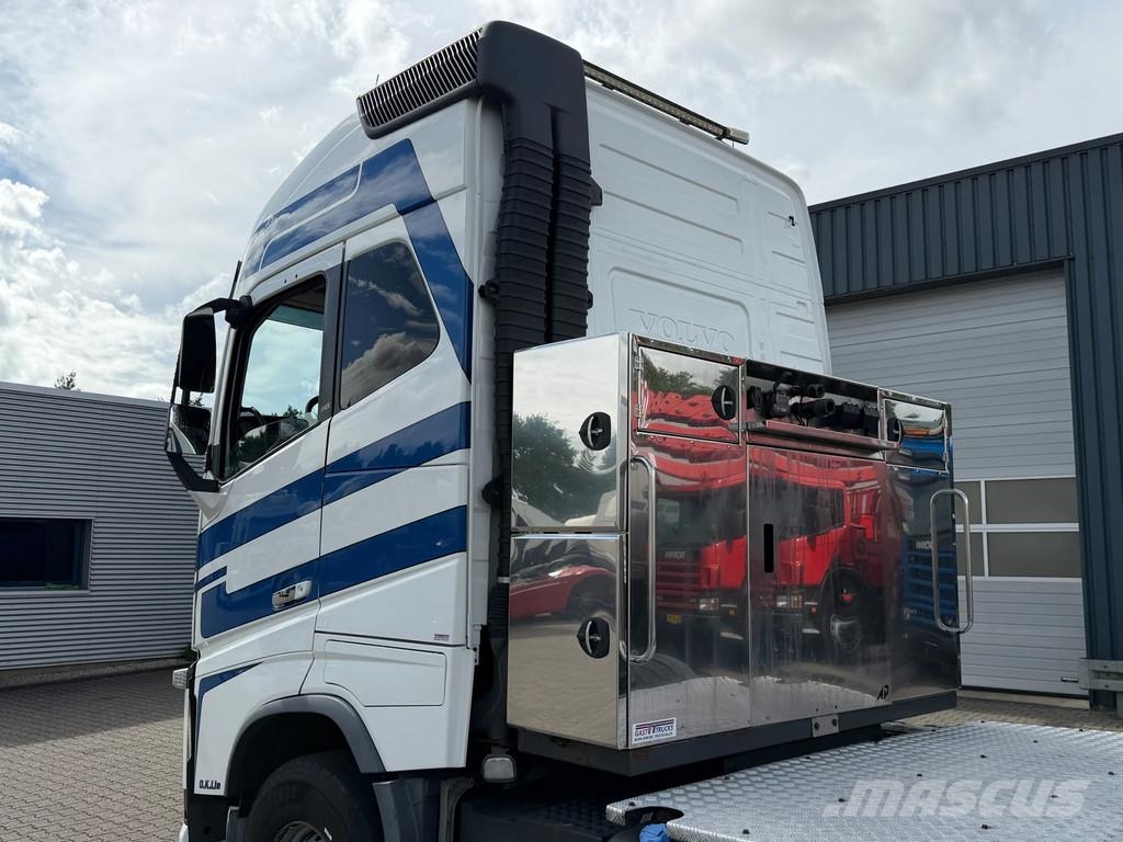Volvo FH 16.750 6X4 Euro 5 Retarder Big Axle *Only 243 T Tegljači