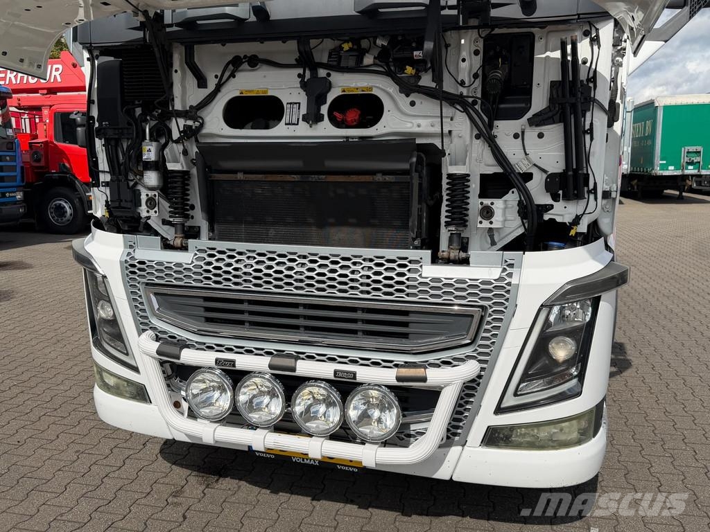 Volvo FH 16.750 6X4 Euro 5 Retarder Big Axle *Only 243 T Tegljači
