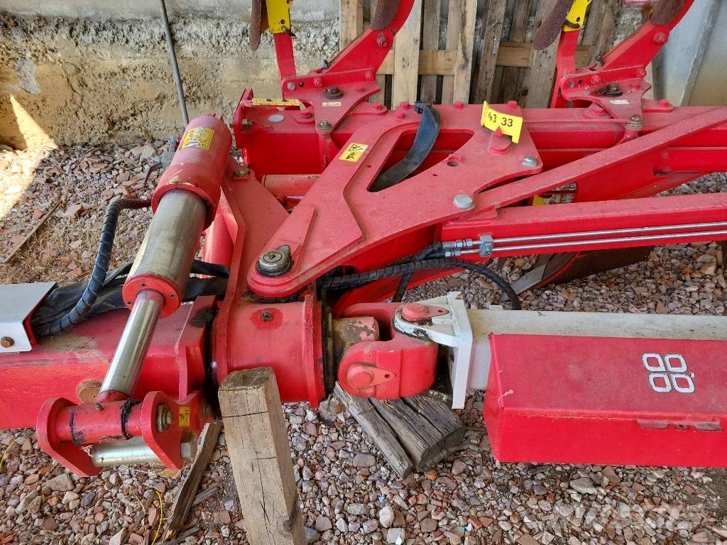 Pöttinger Servo 6.50 Plus 가역 플로우(쟁기)