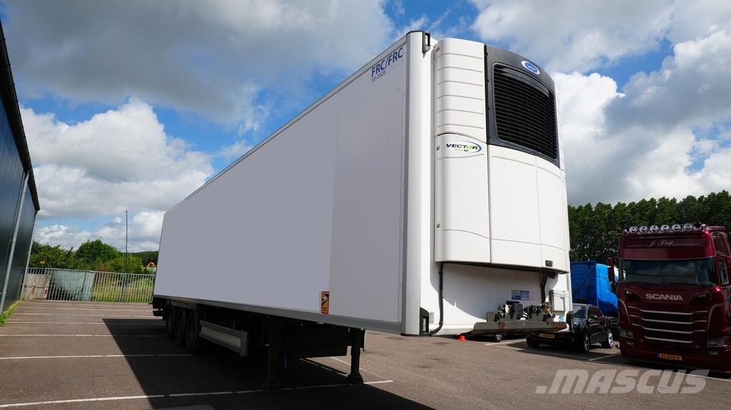 Lamberet 3 Axle frigo trailer Carrier Vector 1950 Bi-Temp Hűtős félpótkocsik