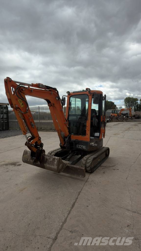 Doosan DX 27 Z Mini ekskavatörler, 7 tona dek