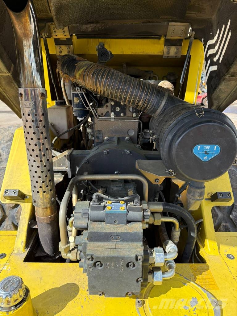 Protec BOXER 111 //BJ. 2000 / 3830 H/ Vibrationsfunktion مداحل أحادية الأسطوانة