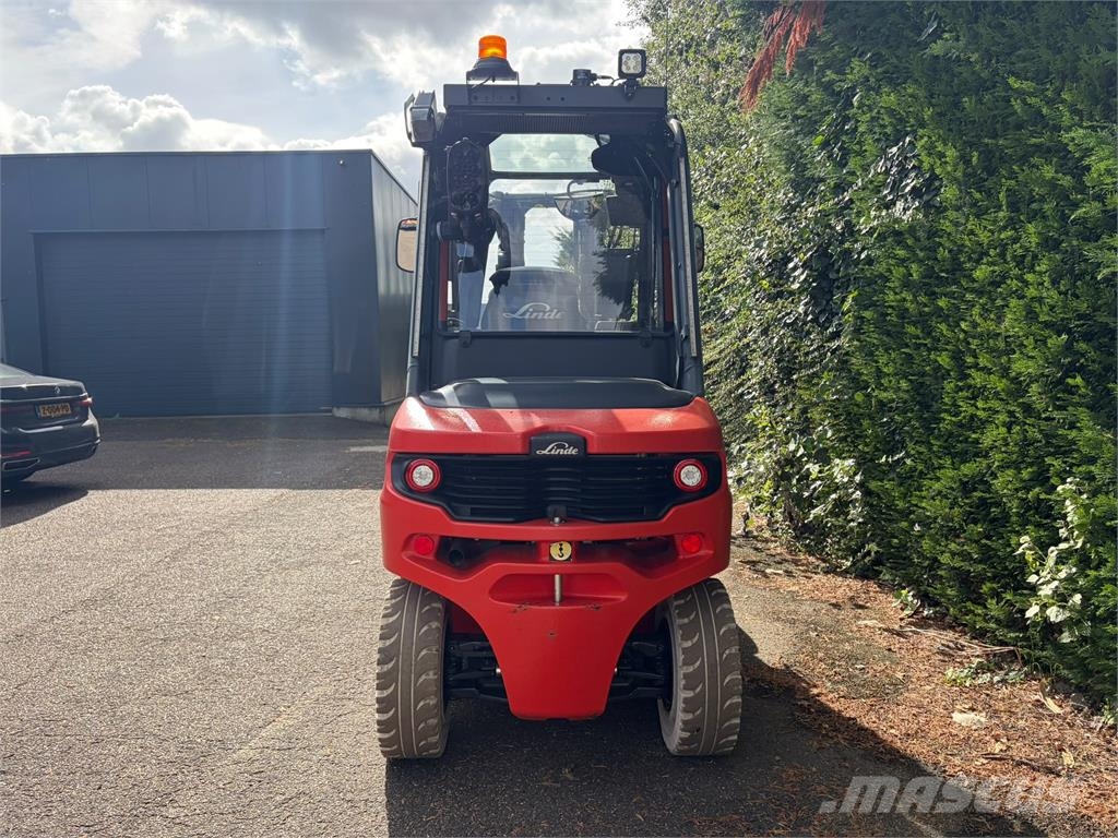 Linde H35D-01 شاحنات الديزل