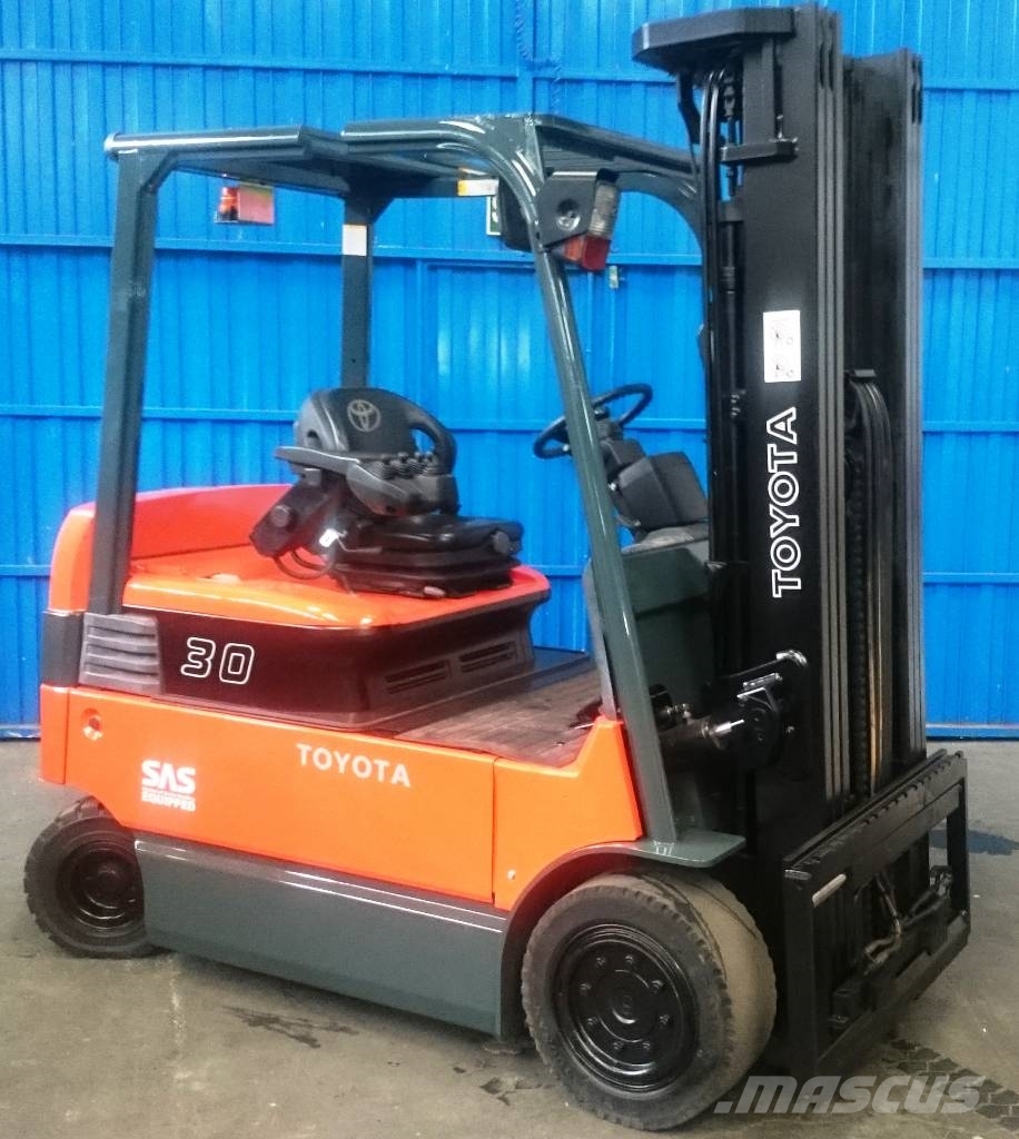 Toyota 7 FBMF 30 Electric forklifts