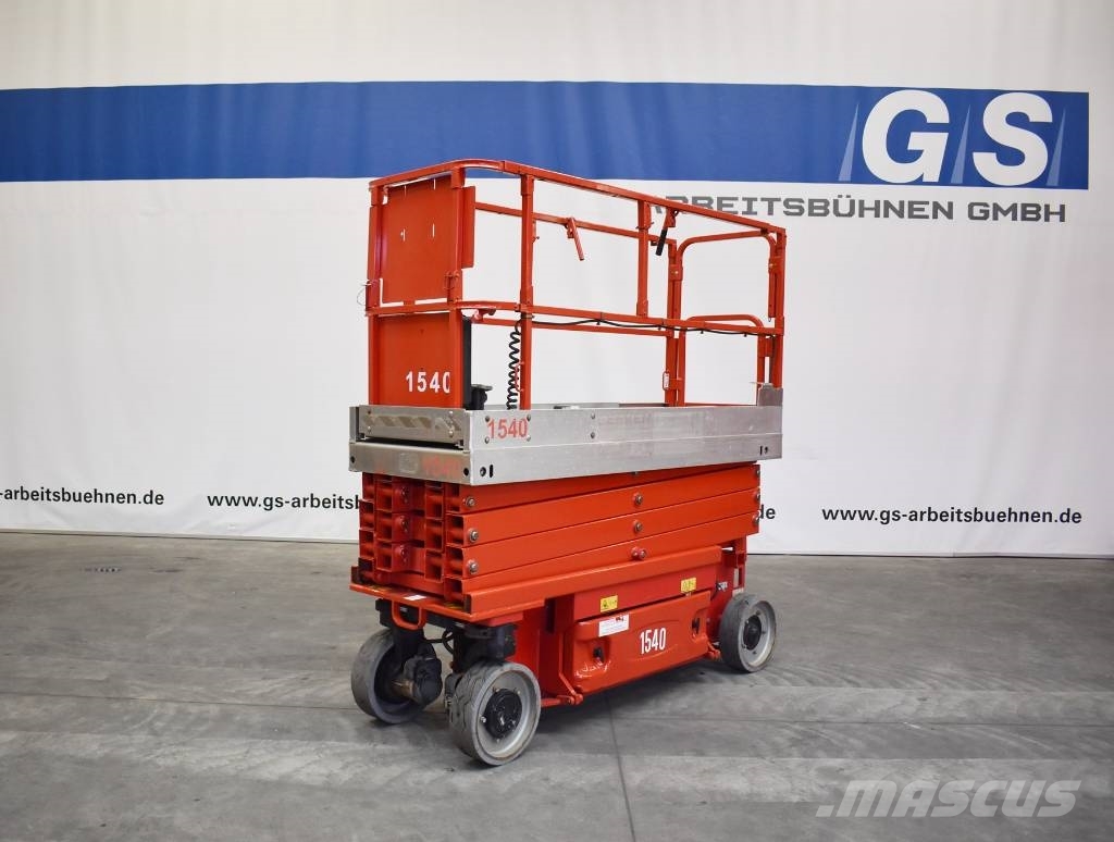 JLG 2630ES 剪叉式升降机