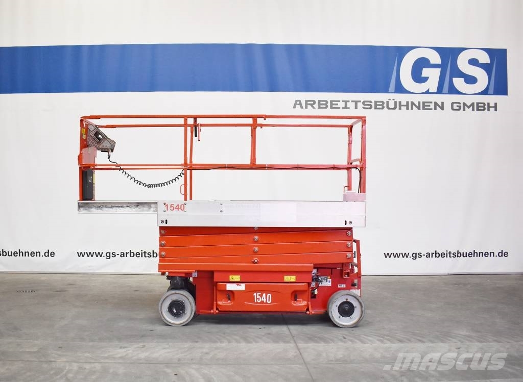 JLG 2630ES 剪叉式升降机