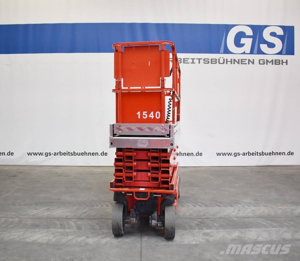 JLG 2630ES 剪叉式升降机