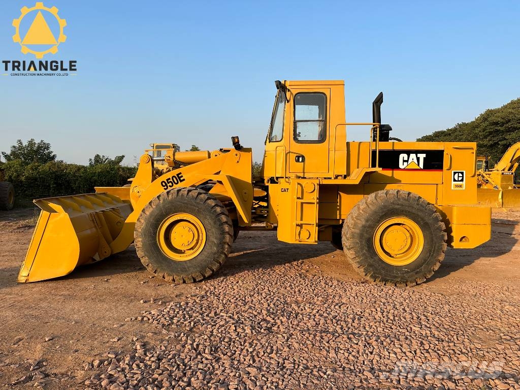 CAT 950 E Iekrāvēji uz riteņiem