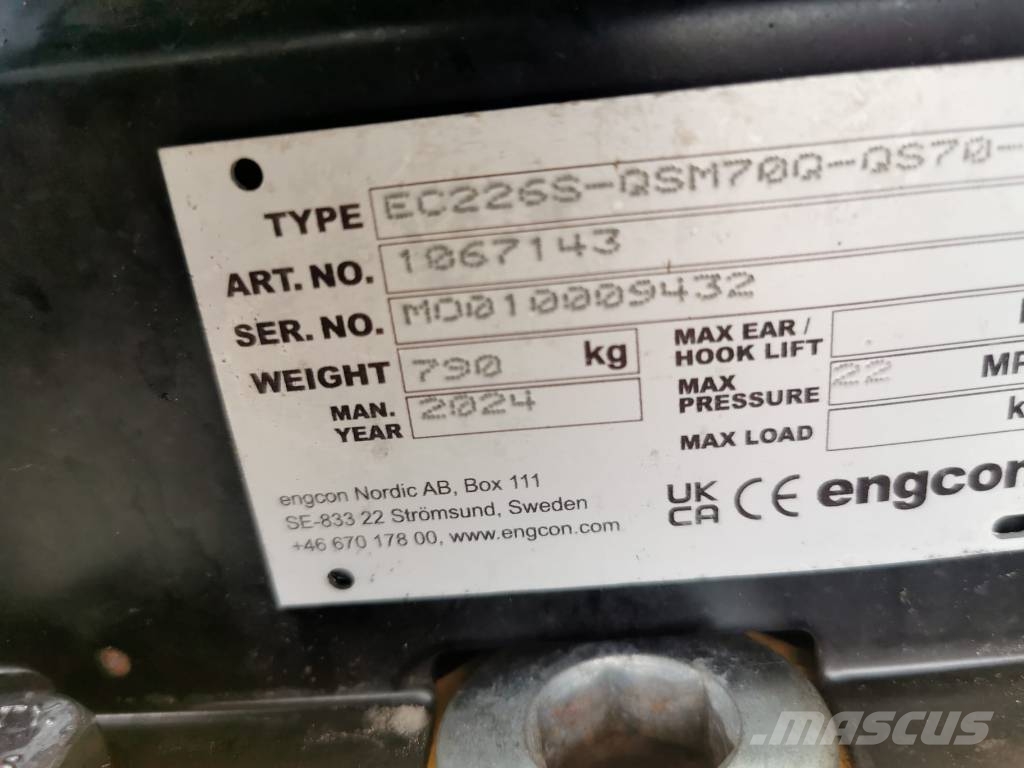 Volvo EC 230 FL Roomikekskavaatorid