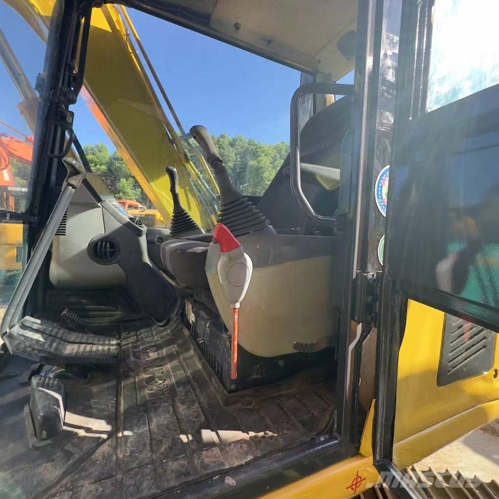 Komatsu PC 70 Εκσκαφείς με ερπύστριες