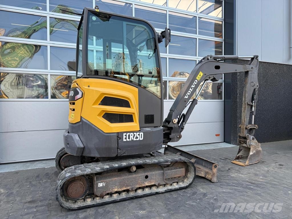 Volvo ECR25D Mini ekskavatörler, 7 tona dek