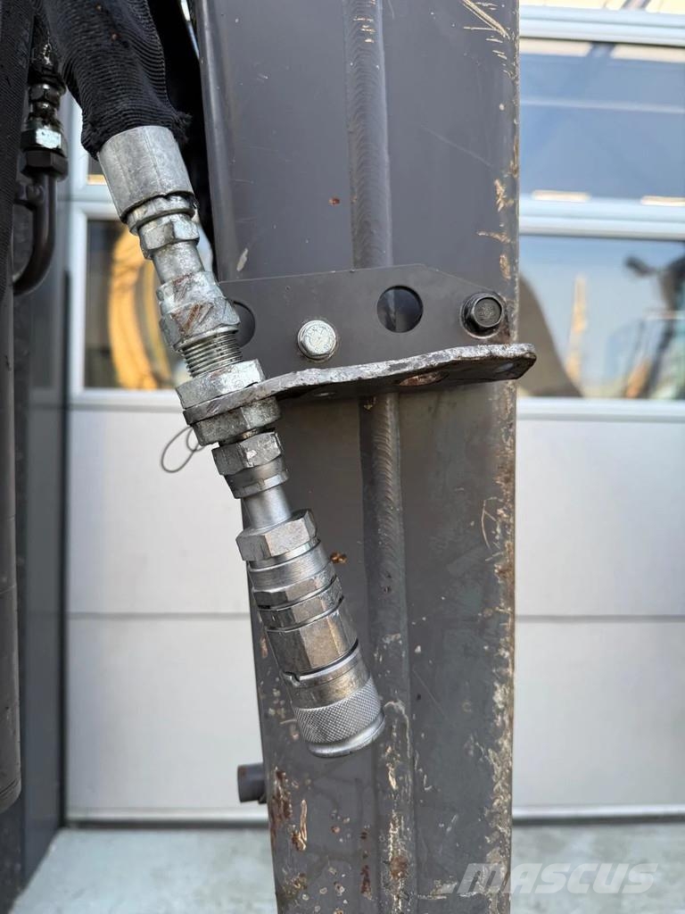 Volvo ECR25D Mini ekskavatörler, 7 tona dek