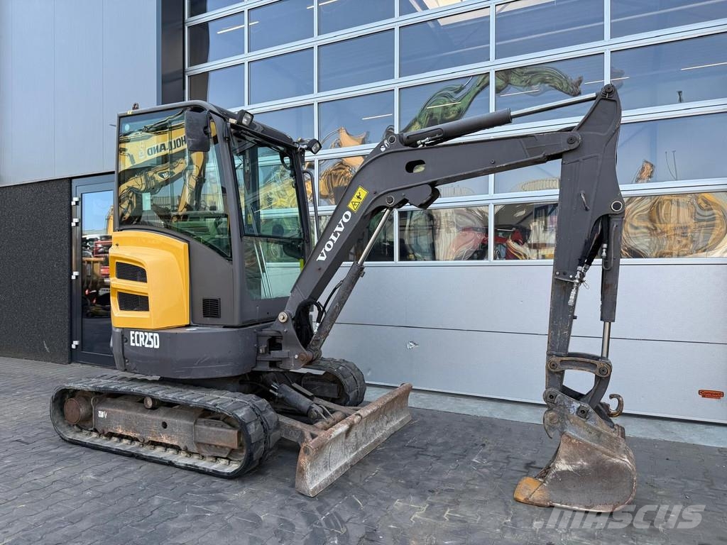 Volvo ECR25D Mini ekskavatörler, 7 tona dek