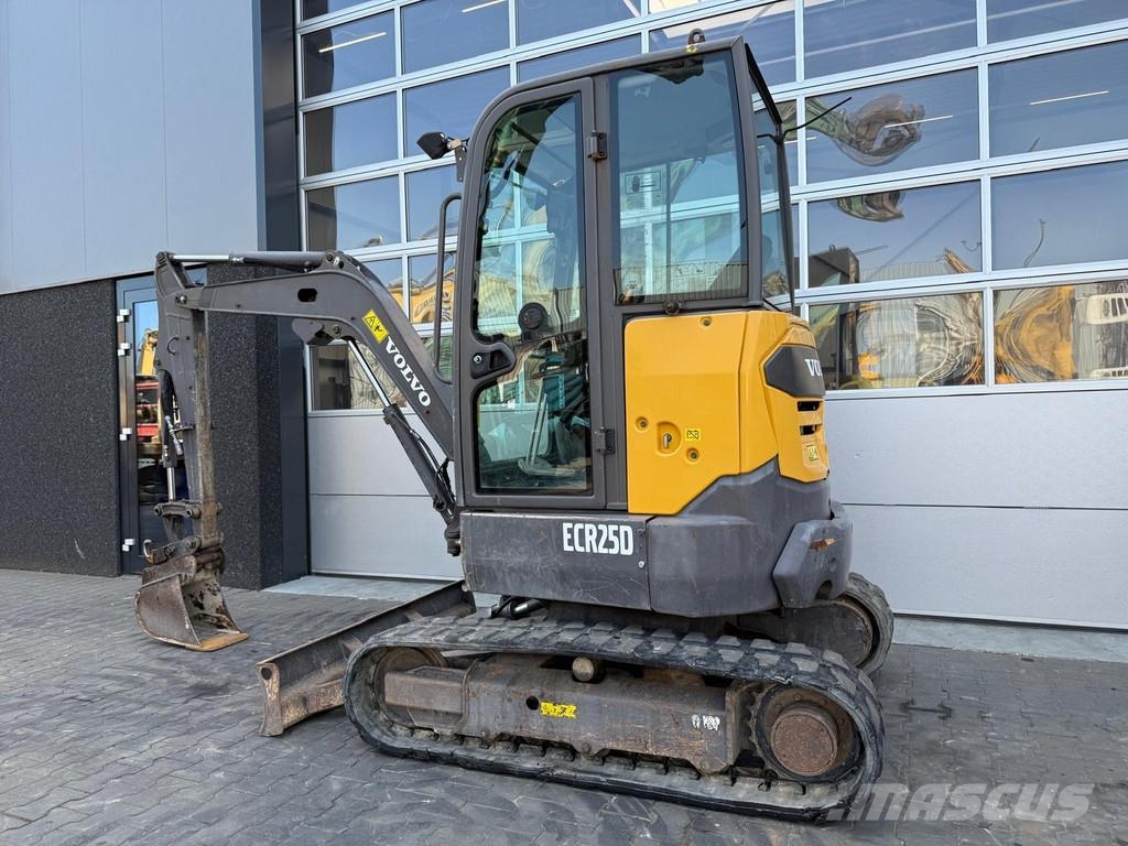 Volvo ECR25D Mini ekskavatörler, 7 tona dek