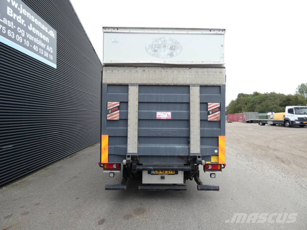 Iveco 120-250 L Sanduk kamioni