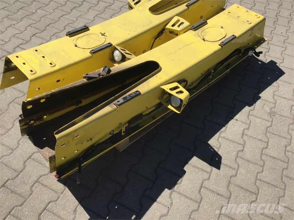 John Deere 9500i ProDrive Falciatrinciatrici