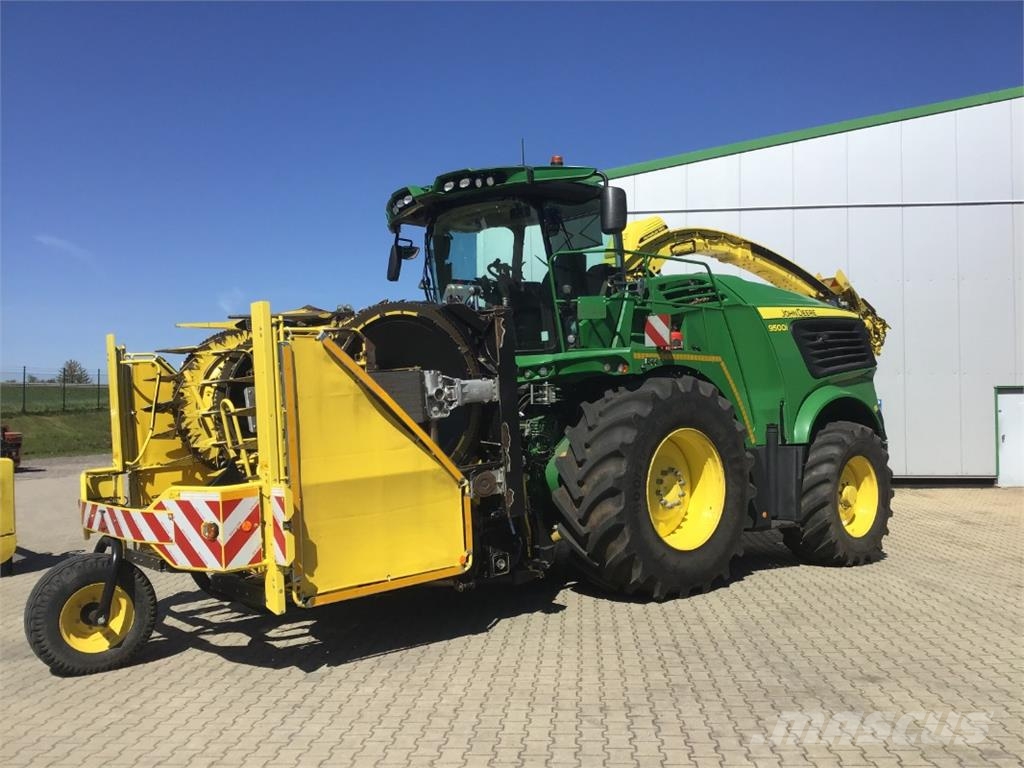 John Deere 9500i ProDrive Falciatrinciatrici