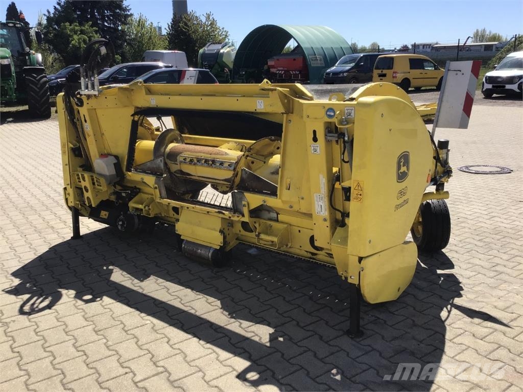 John Deere 9500i ProDrive Falciatrinciatrici
