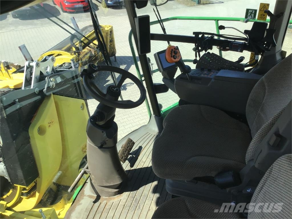 John Deere 9500i ProDrive Falciatrinciatrici