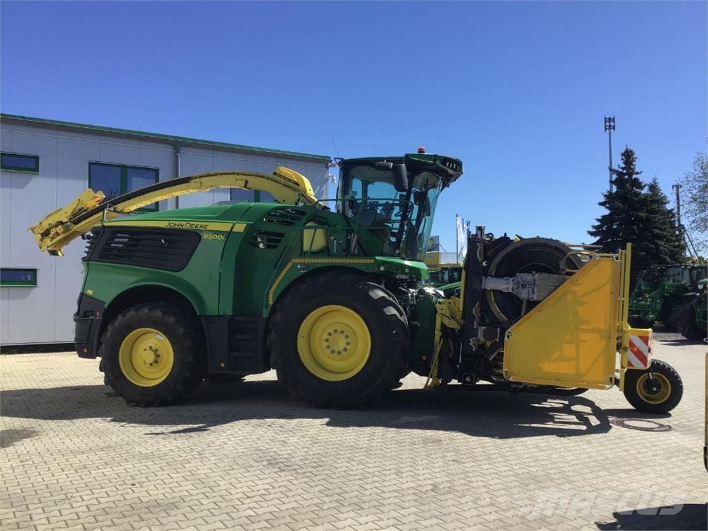 John Deere 9500i ProDrive Falciatrinciatrici