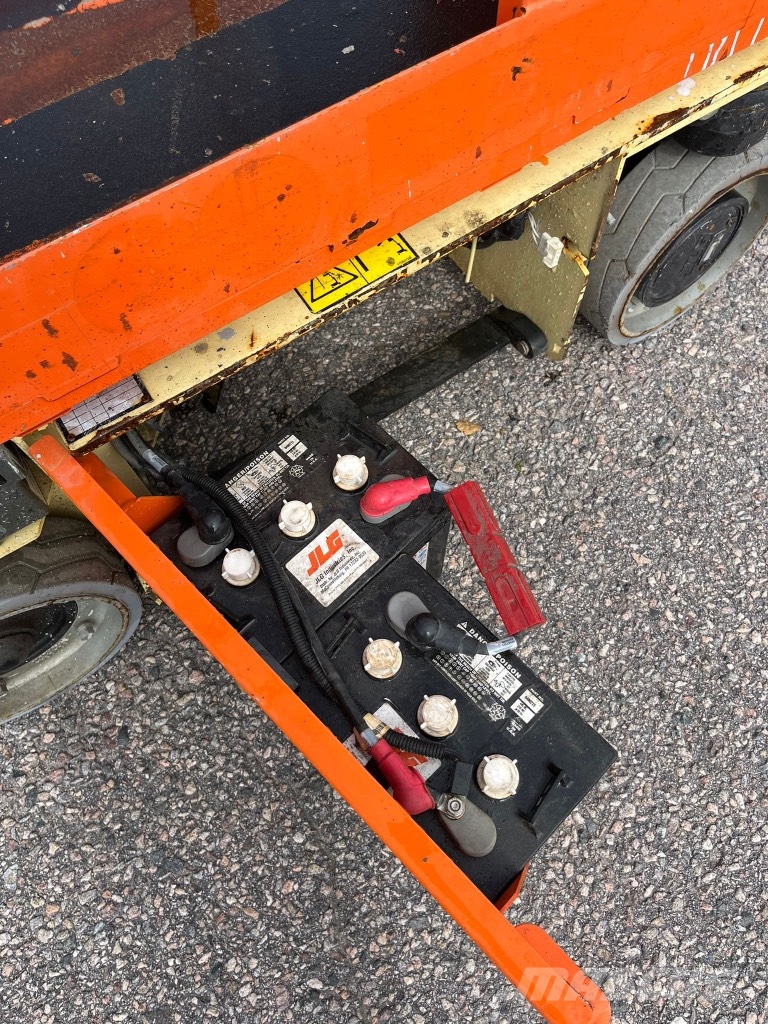 JLG 1230 ES Schaarhoogwerkers