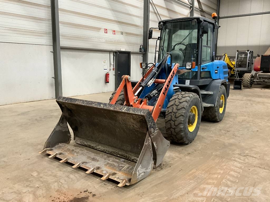 Yanmar V 80 Læssemaskiner på hjul