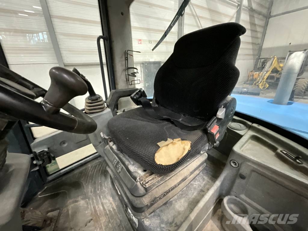 Yanmar V 80 Læssemaskiner på hjul