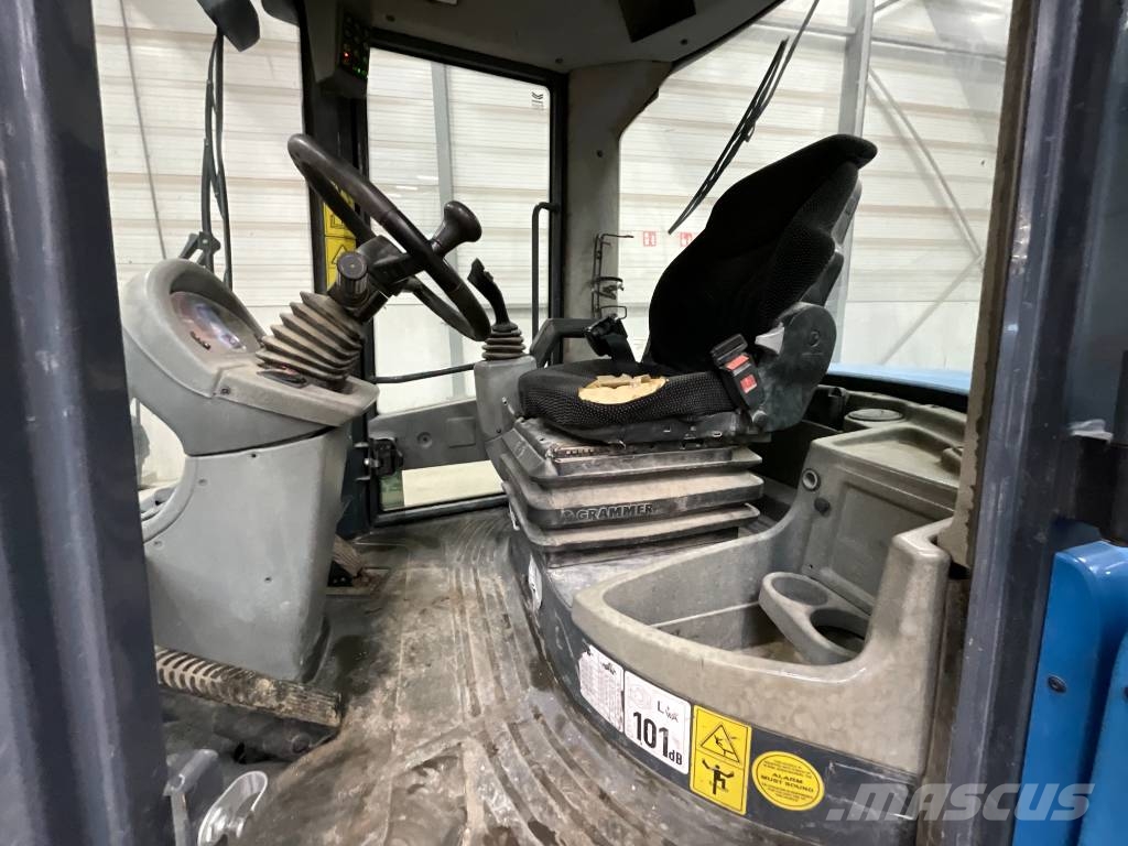 Yanmar V 80 Læssemaskiner på hjul