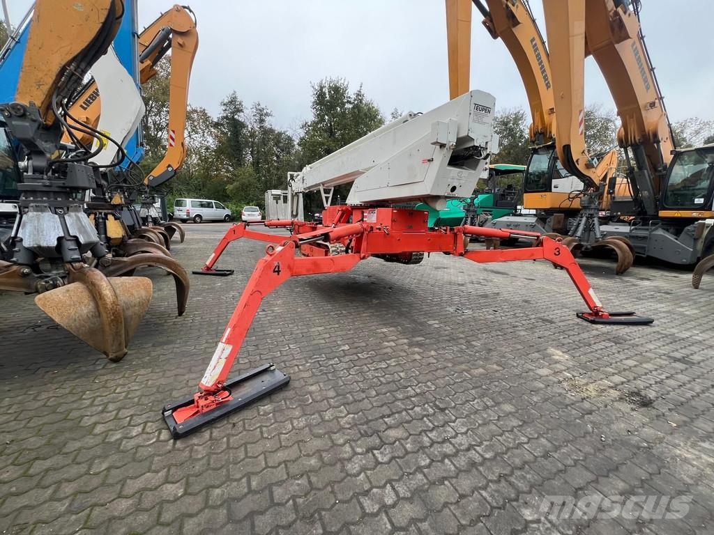 Teupen LEO 30H Plataformas con brazo de elevación manual