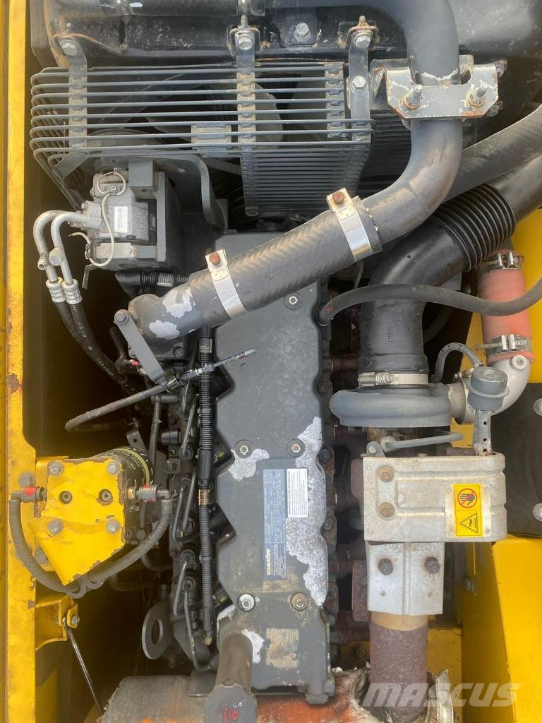 Komatsu PC 240 LC-8 Верижен екскаватор