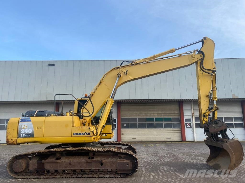 Komatsu PC 240 LC-8 Верижен екскаватор