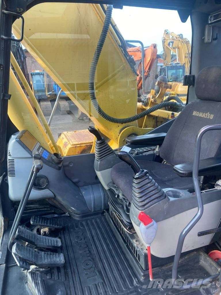 Komatsu PC 240 LC-8 Верижен екскаватор