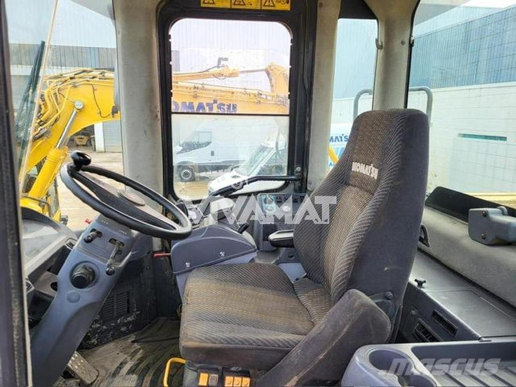 Komatsu WA470-5H Carregadeiras de rodas