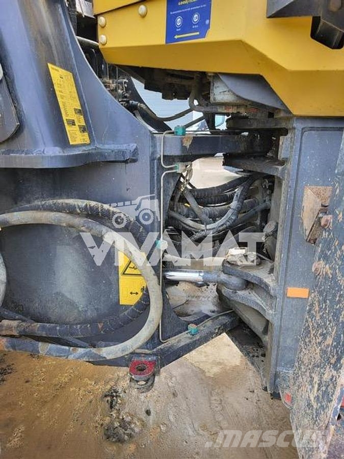 Komatsu WA470-5H Carregadeiras de rodas
