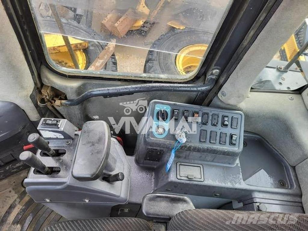 Komatsu WA470-5H Carregadeiras de rodas