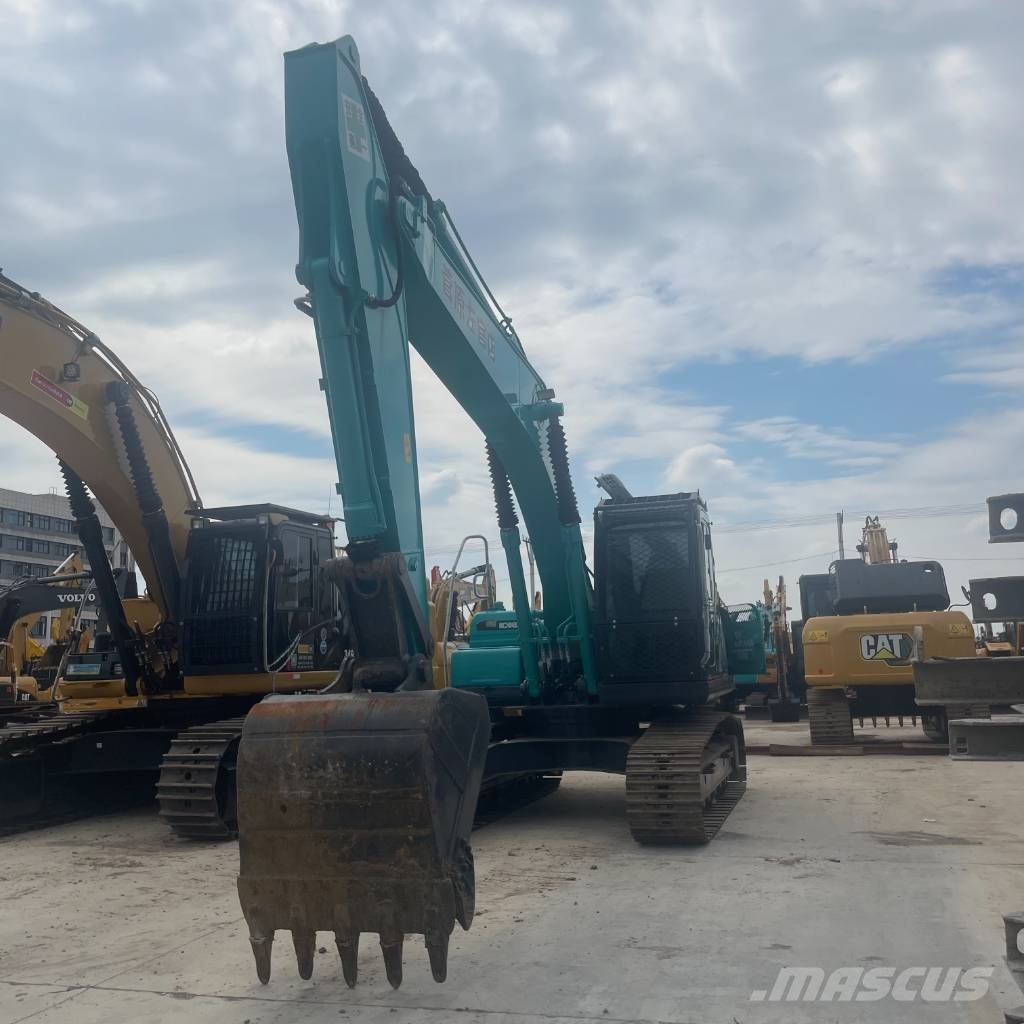 Kobelco SK 200 D Kāpurķēžu ekskavatori